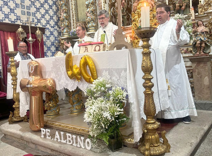 Padre Albino Carneiro – 40 anos de sacerdócio (1984-2024)